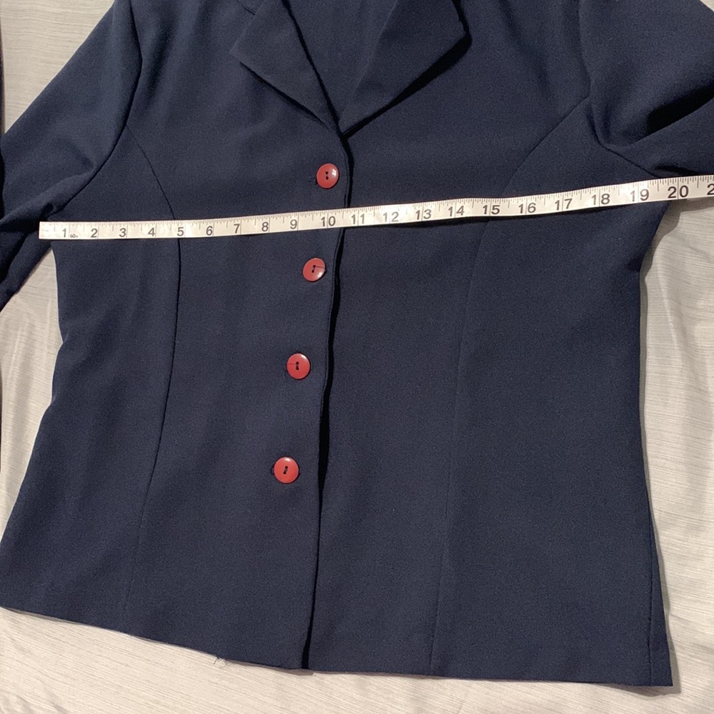 2pc pant suit - Picture 5 of 8